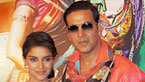 Akshay, Asin visit Delhi for Promotion Of Khiladi 786