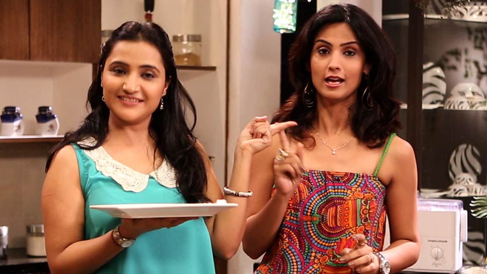 Watch Kitchen Politics - Red Velvet Pancake on Eros Now