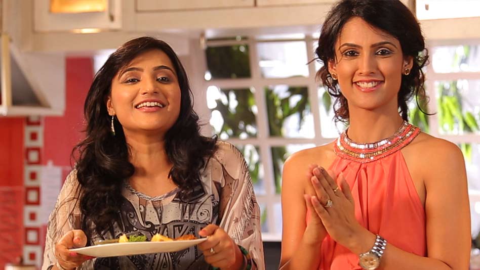 Watch Kitchen Politics - Chatpata Soya Shammi Kebab on Eros Now